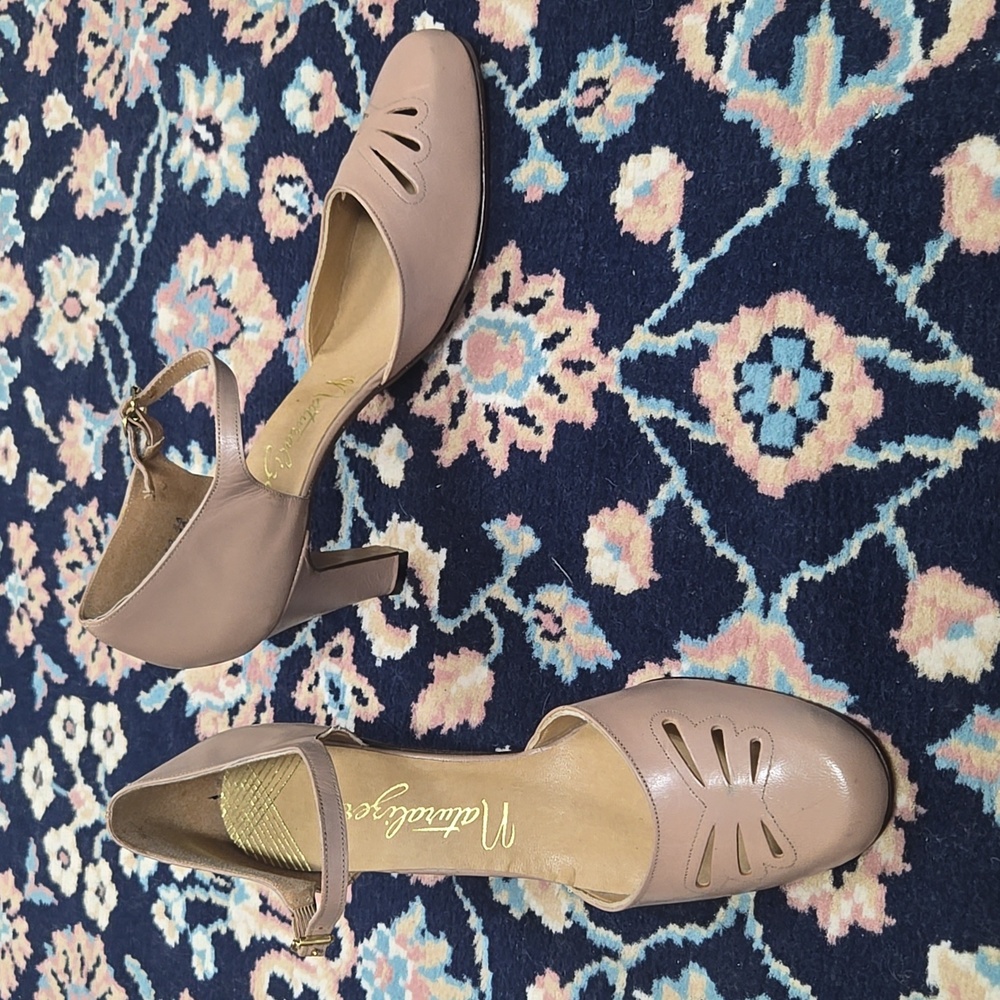 Vintage 70s Naturalizer Nude High Heels Ankle Strap 1970s Boho Retro